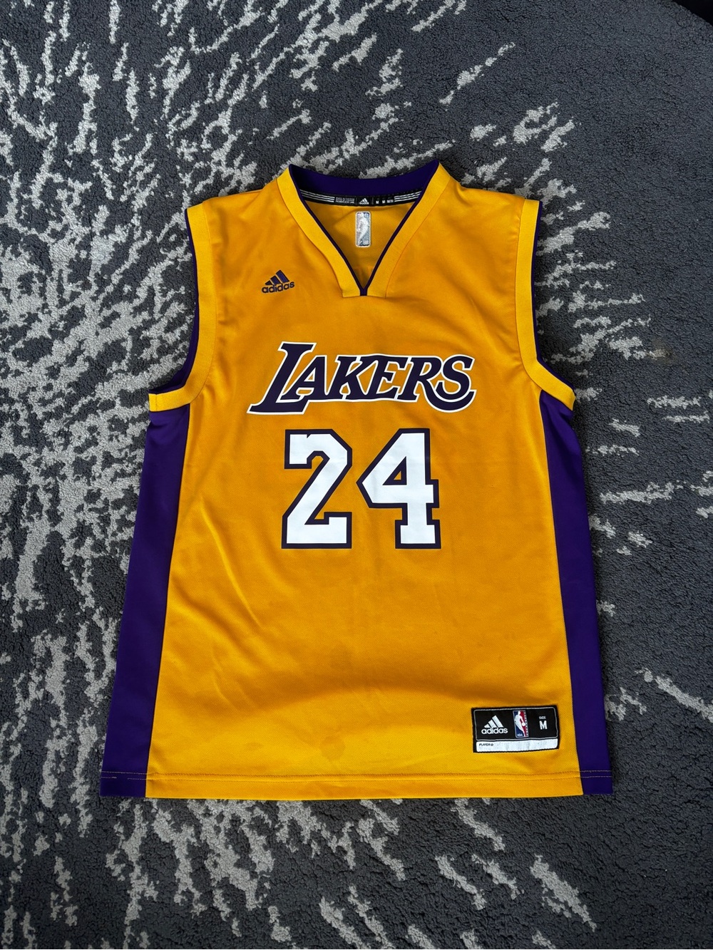 Size Medium - Adidas Los Angeles Lakers Kobe Bryant #24 Sleeveless Jersey